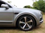 Bentley Bentayga V8