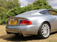 Aston Martin V12 Vanquish