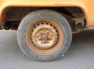 Volkswagen T2b pickup