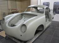 Porsche 356 1500 - Grundierte Rohkarosserie