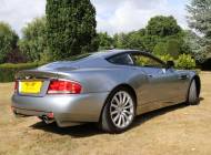 Aston Martin V12 Vanquish