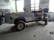 Land Rover Defender 110