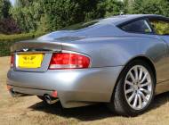 Aston Martin V12 Vanquish