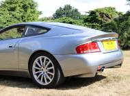 Aston Martin V12 Vanquish
