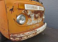 Volkswagen T2b pickup