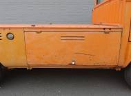 Volkswagen T2b pickup