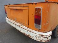 Volkswagen T2b pickup