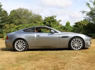 Aston Martin V12 Vanquish