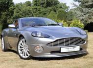 Aston Martin V12 Vanquish