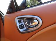 Aston Martin V12 Vanquish