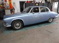 Jaguar 420