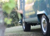 Volkswagen T2a Kombi - Dezente Fahrwerksanpassung: Verstellachse vorne und Nivauregulierung hinten-Luftdämpfer