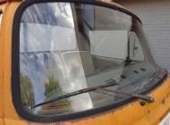 Volkswagen T2b pickup