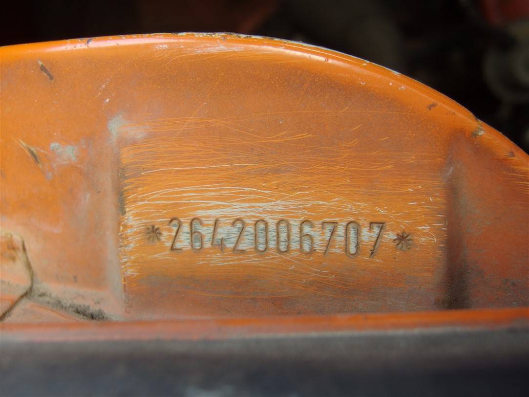 Volkswagen T2b pickup
