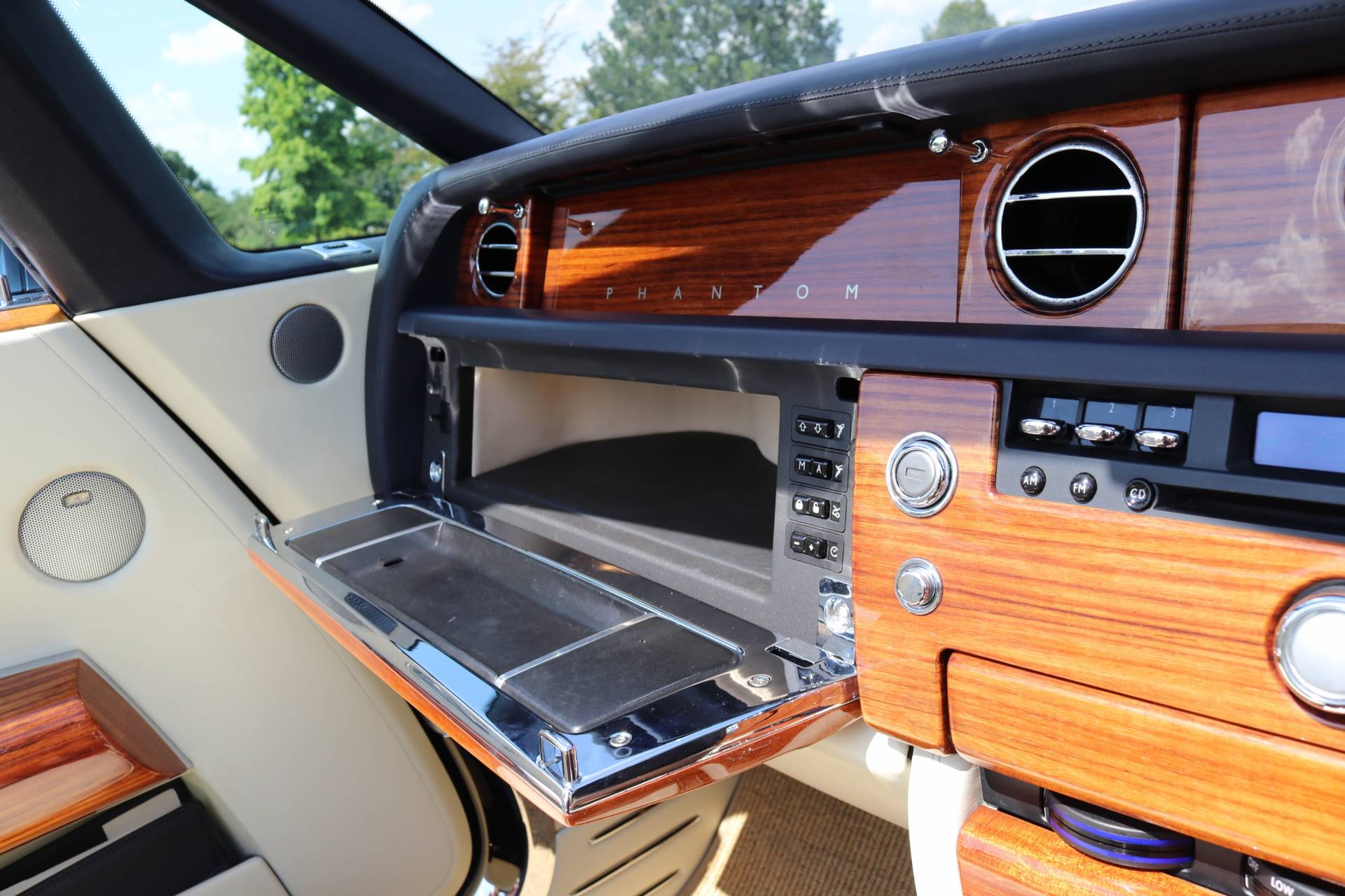 Rolls-Royce Phantom Drophead Coupé