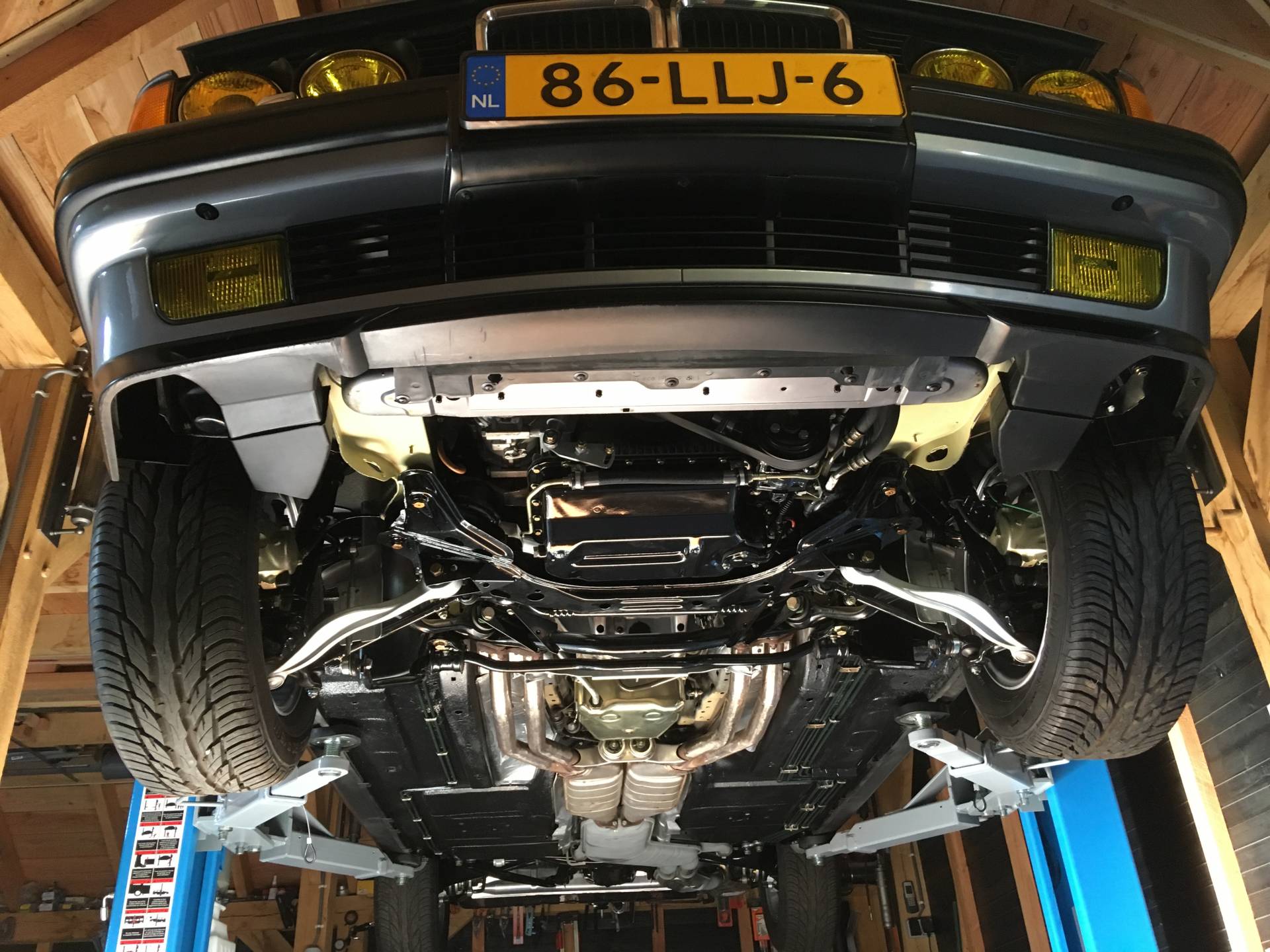 BMW 750i