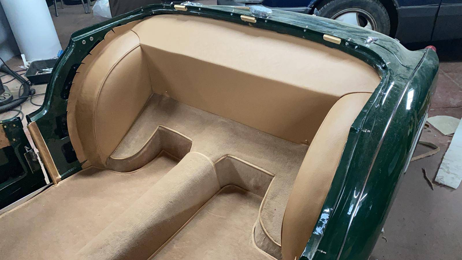 Triumph TR 2 - Triumph TR2 Long Door