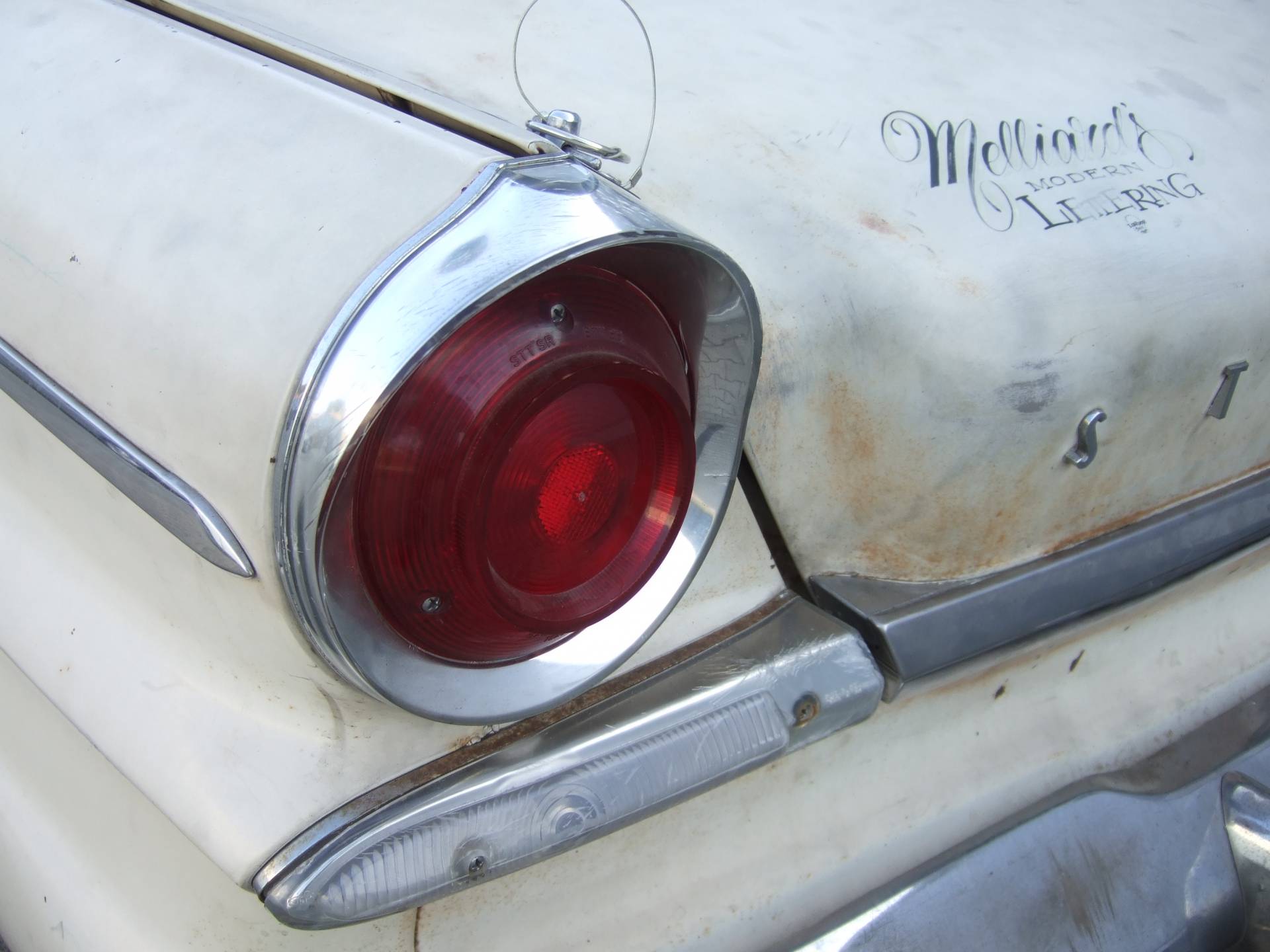 Studebaker Lark