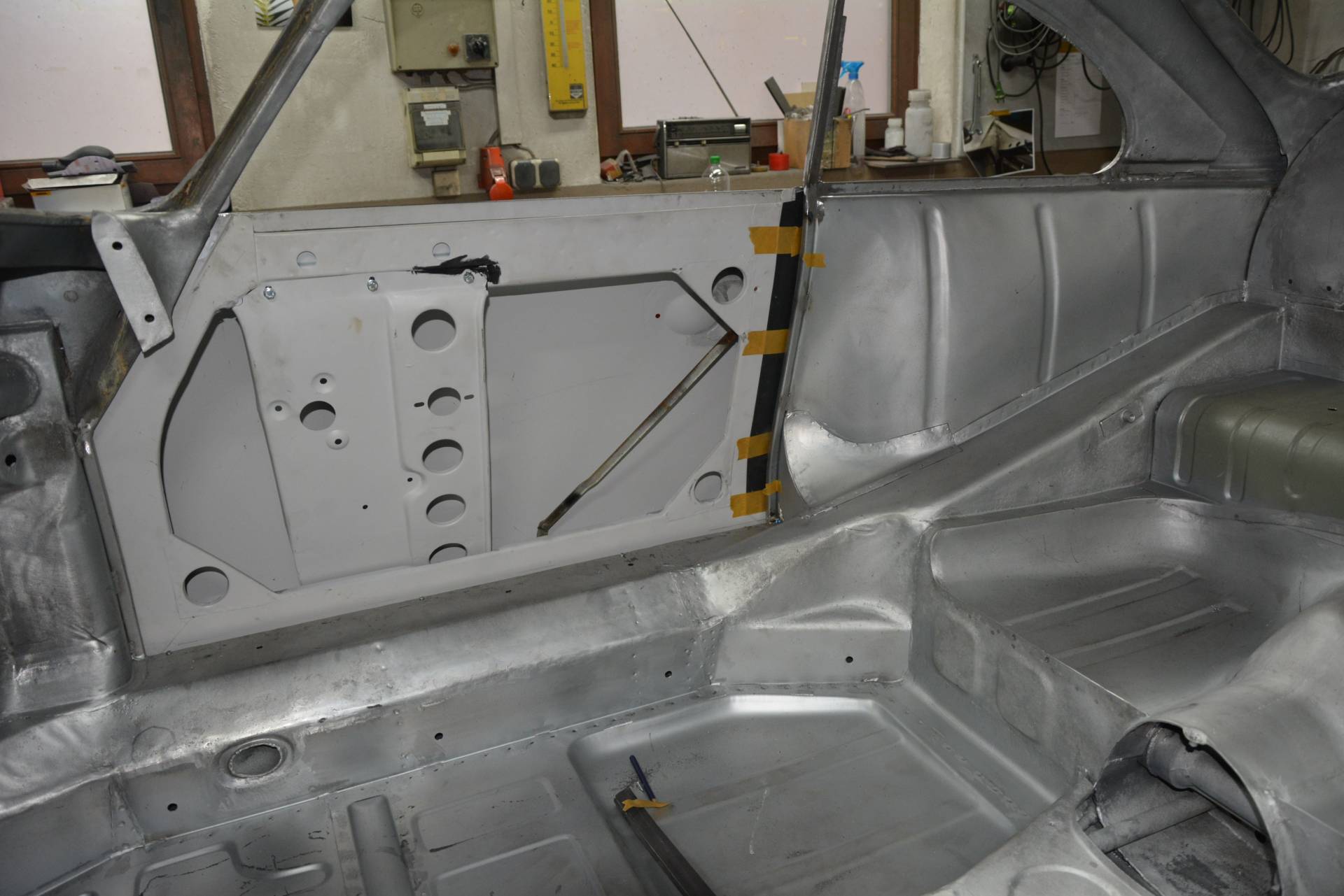Porsche 356 1500 - Anpassen der neu aufgebauten Beifahrertür