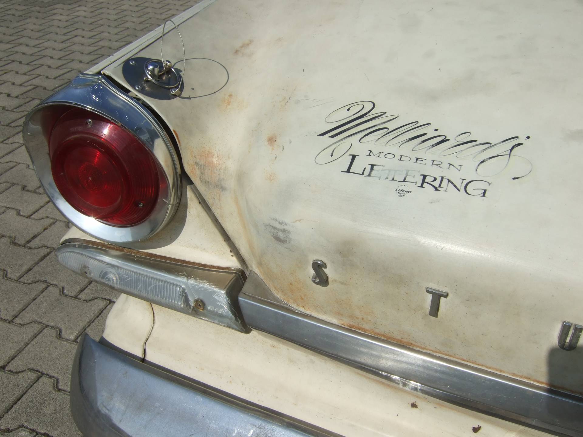 Studebaker Lark