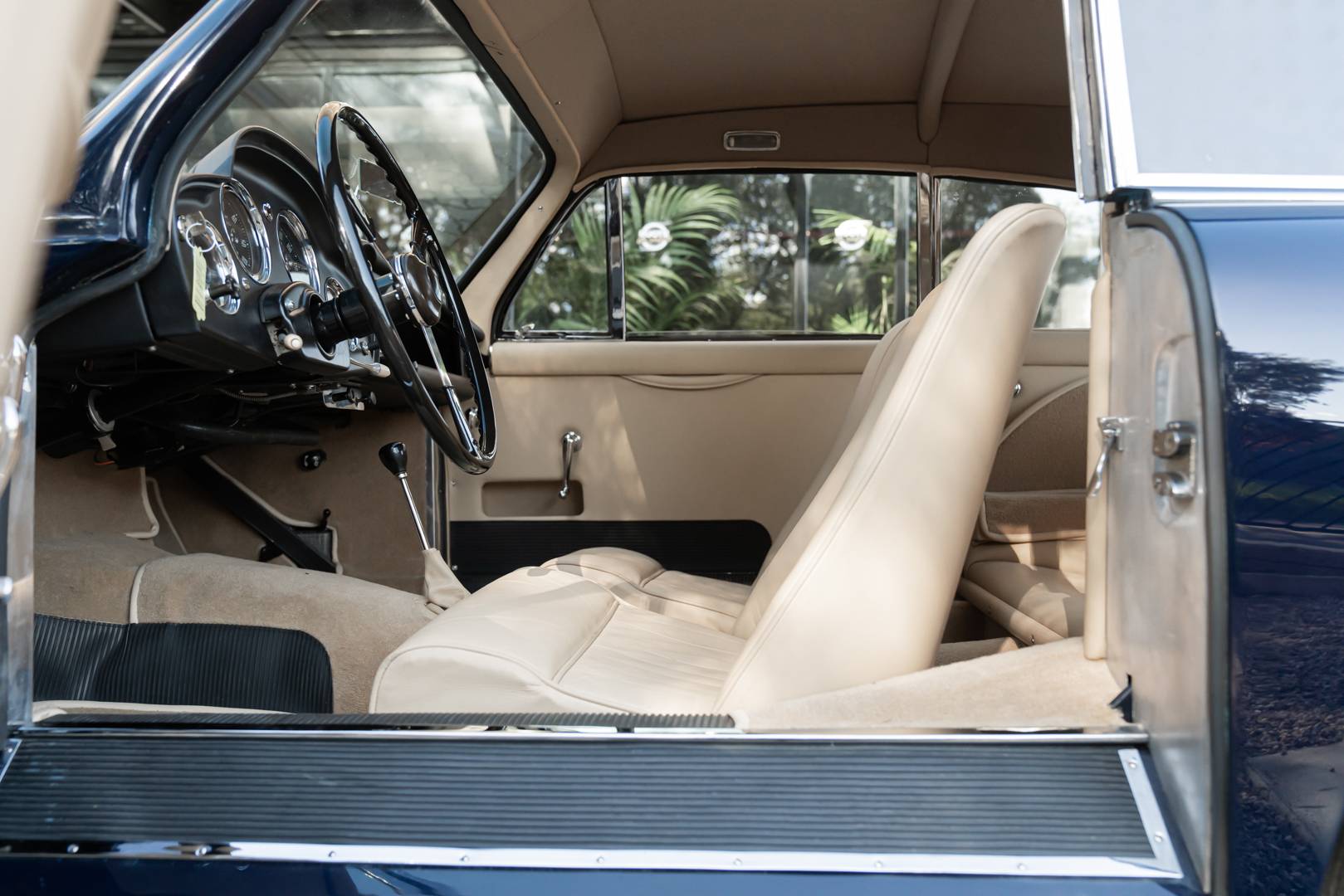 Aston Martin DB 2/4 Mk III