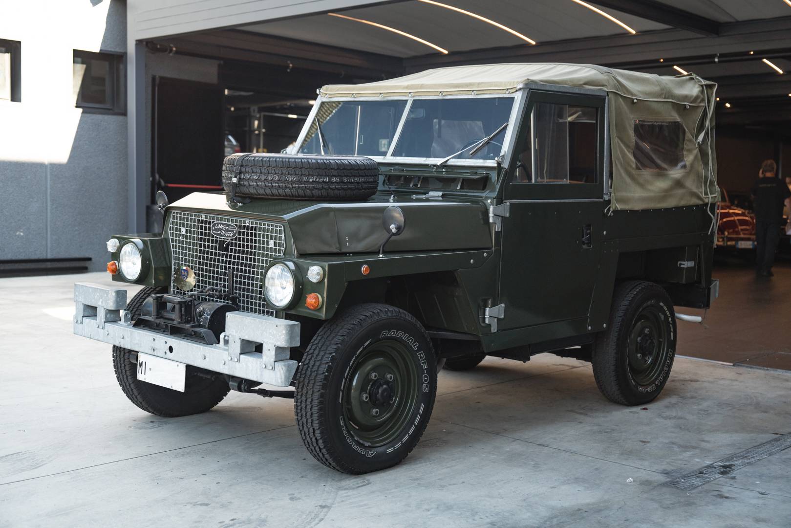 Land Rover 88