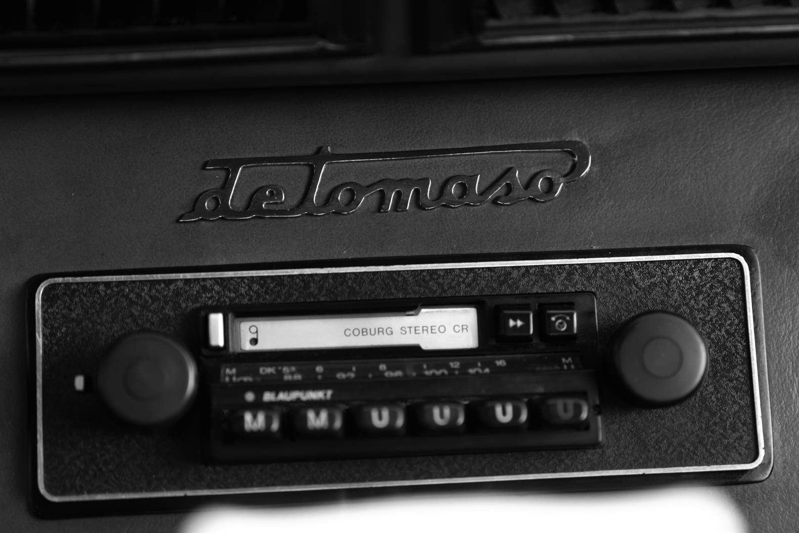 De Tomaso Longchamp