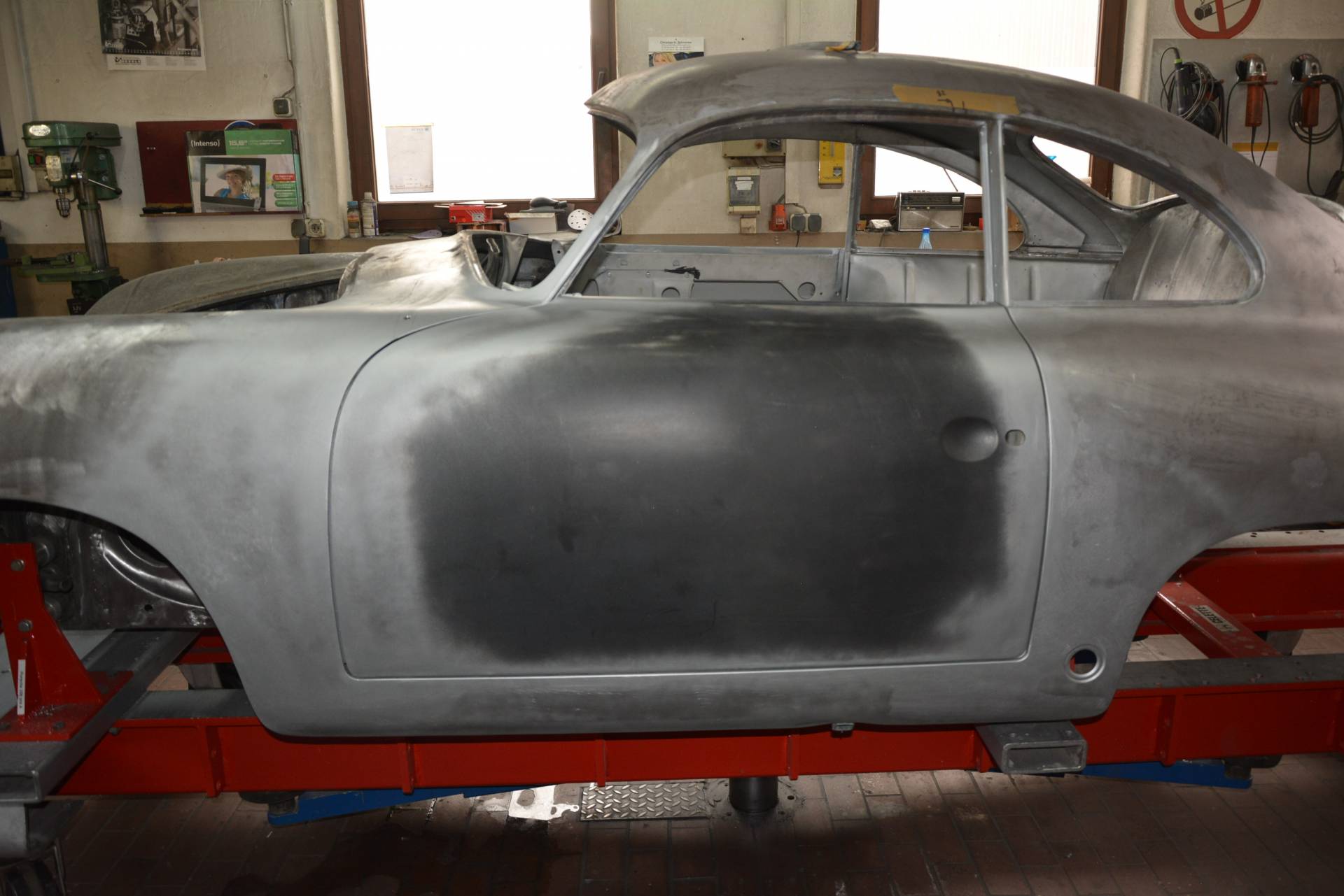 Porsche 356 1500 - Ansicht Rohkarosse Seite links