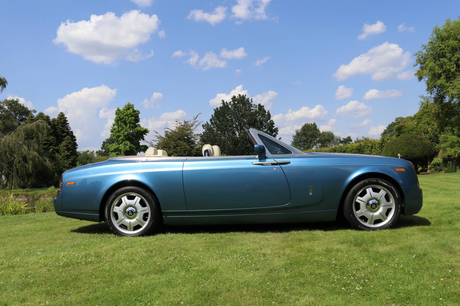 Rolls-Royce Phantom Drophead Coupé