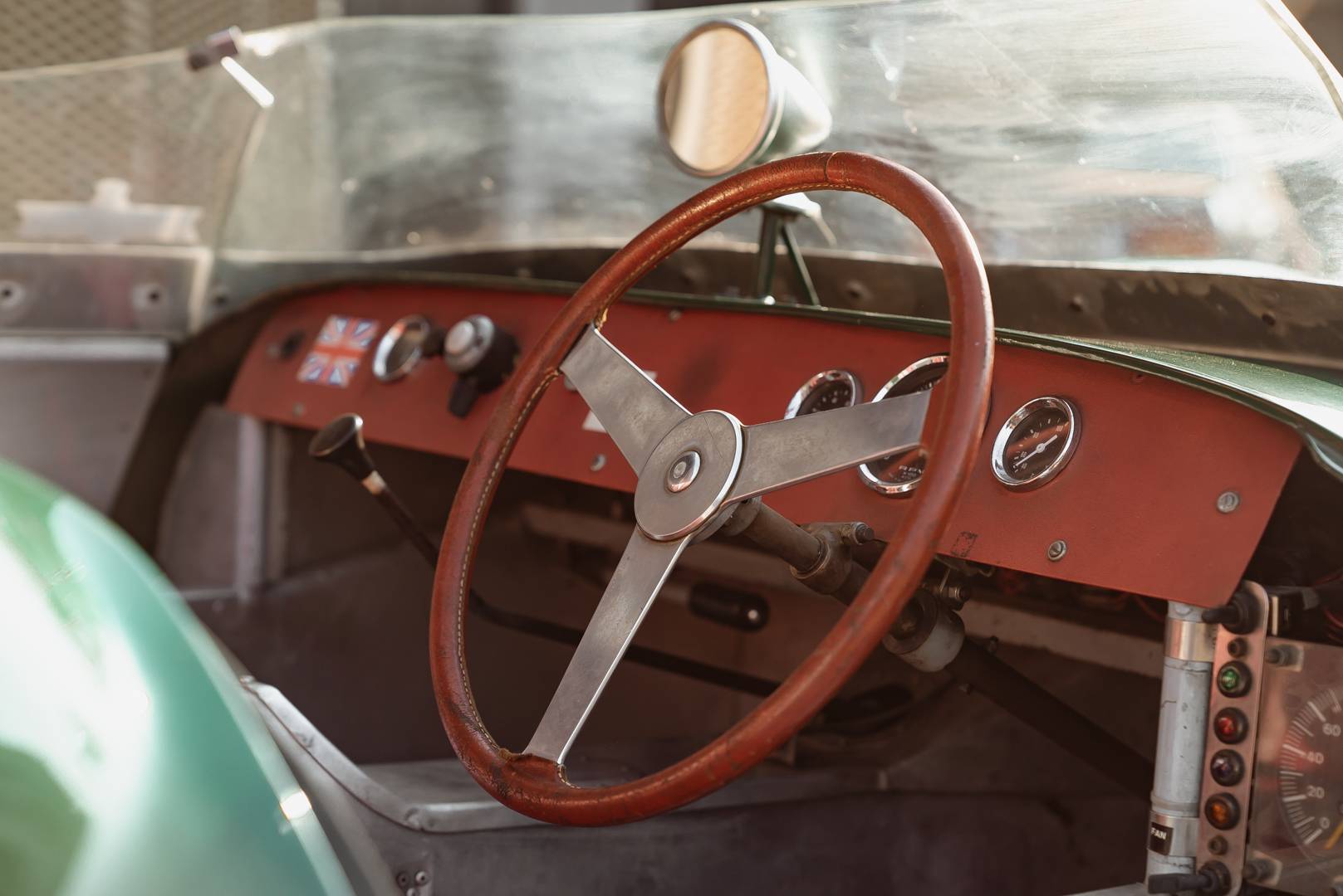 Lotus Eleven