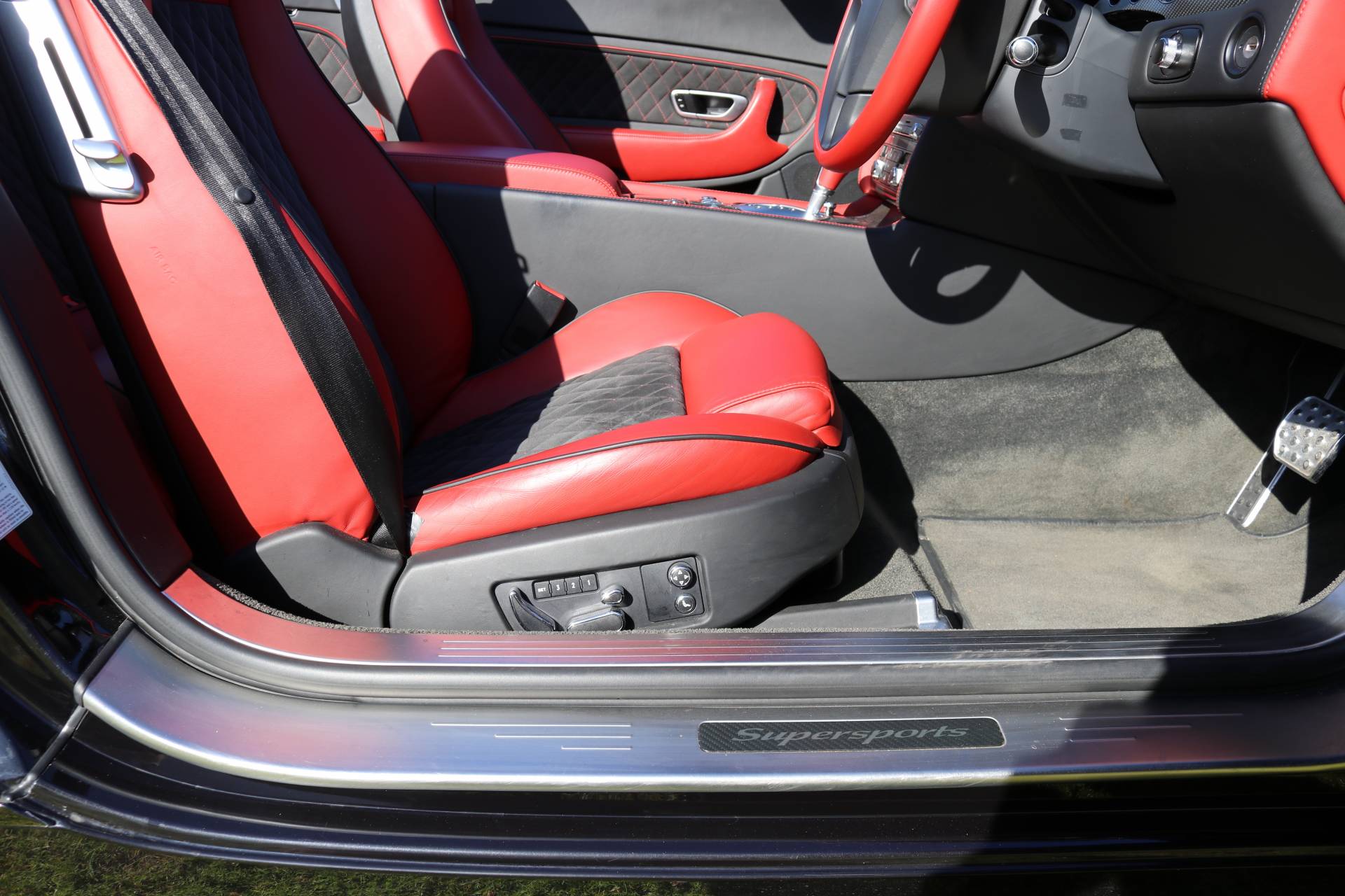 Bentley Continental Supersports