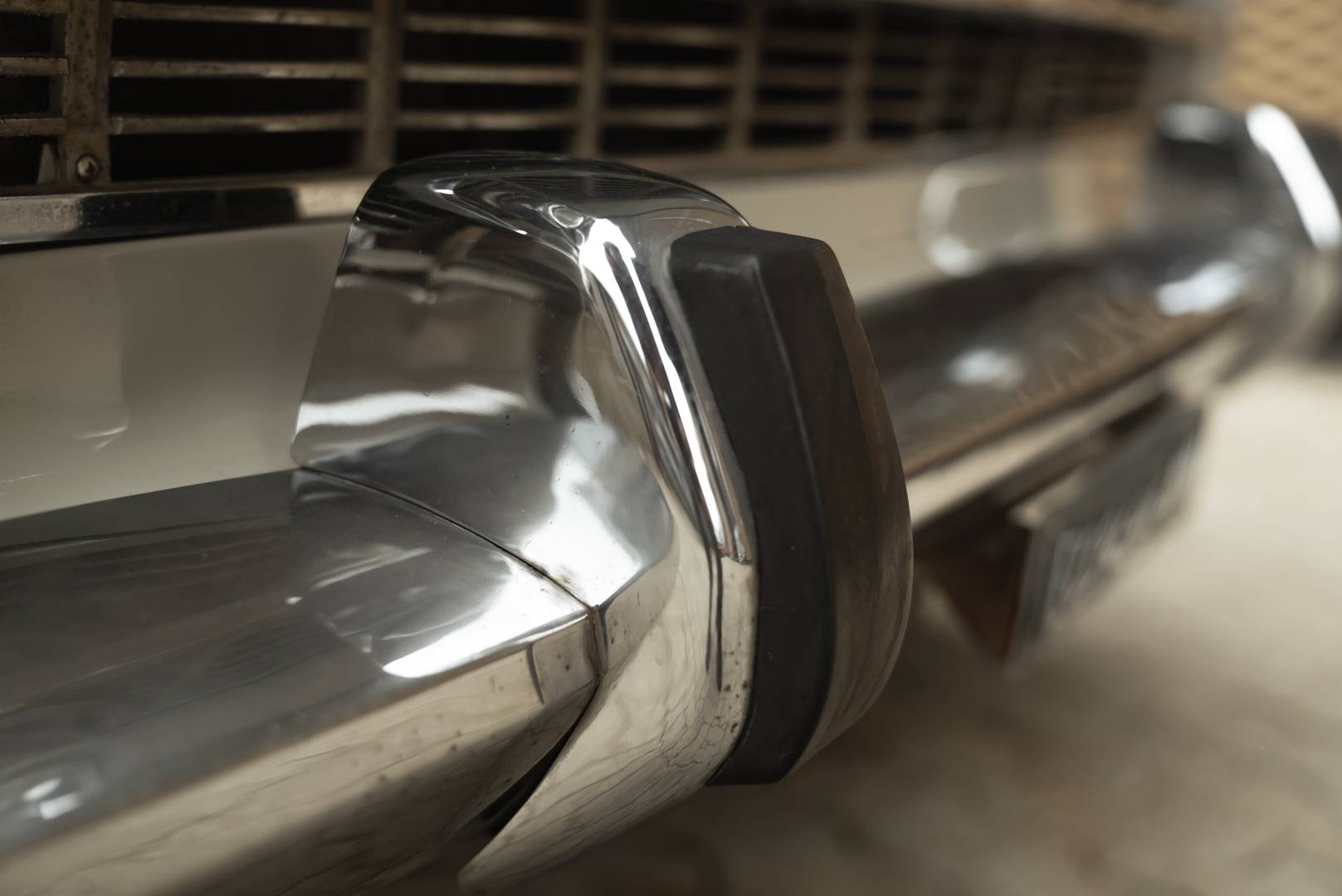 FIAT 2300