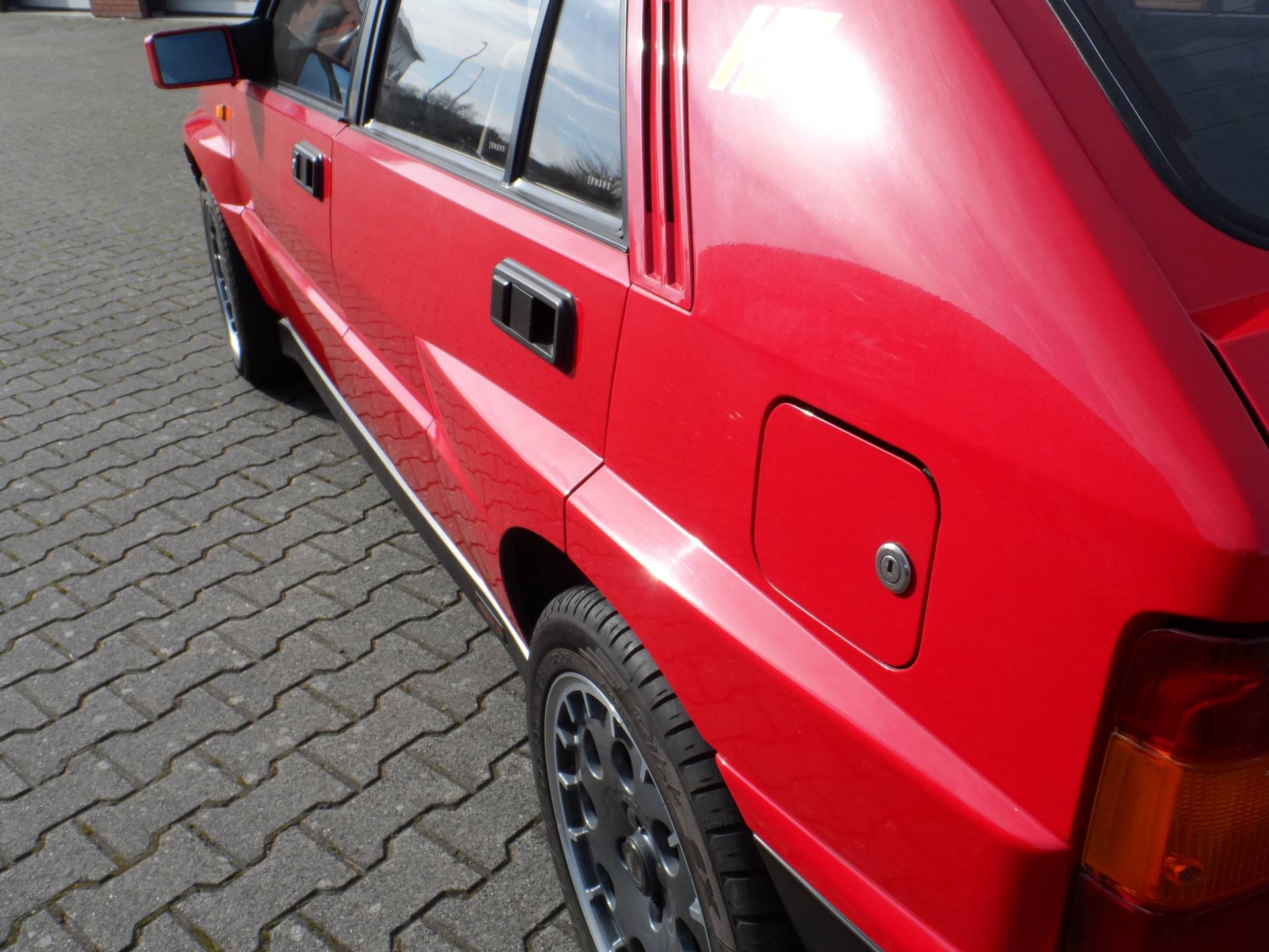 Lancia Delta HF Integrale 16V
