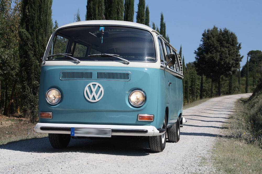 Volkswagen T2a Kombi