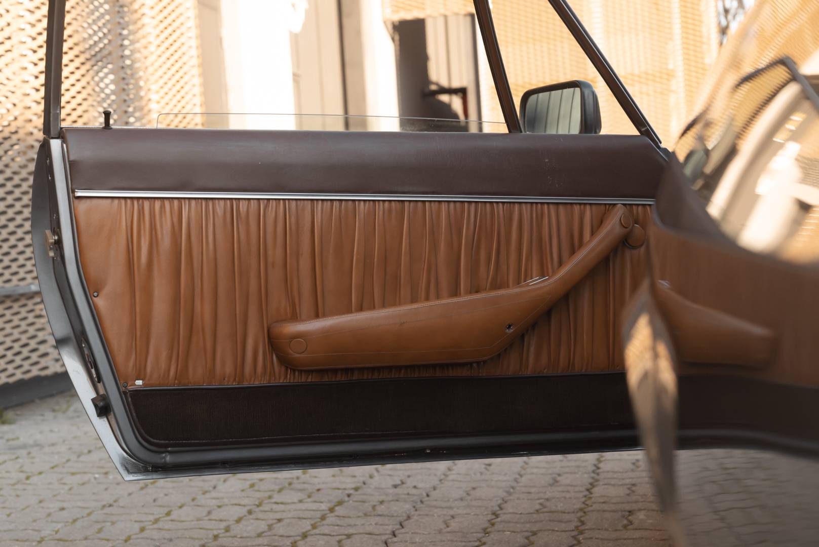 De Tomaso Longchamp