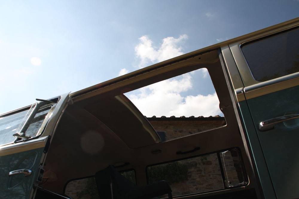 Volkswagen T2a Kombi - Der Samba Nachfolger... T2a Deluxe mit Schiebedach