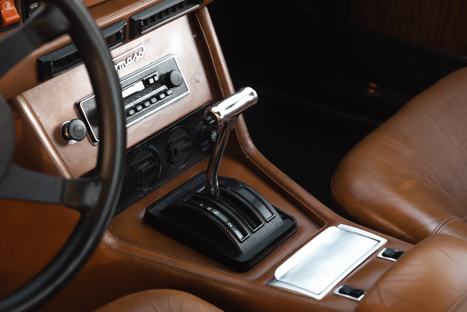 De Tomaso Longchamp
