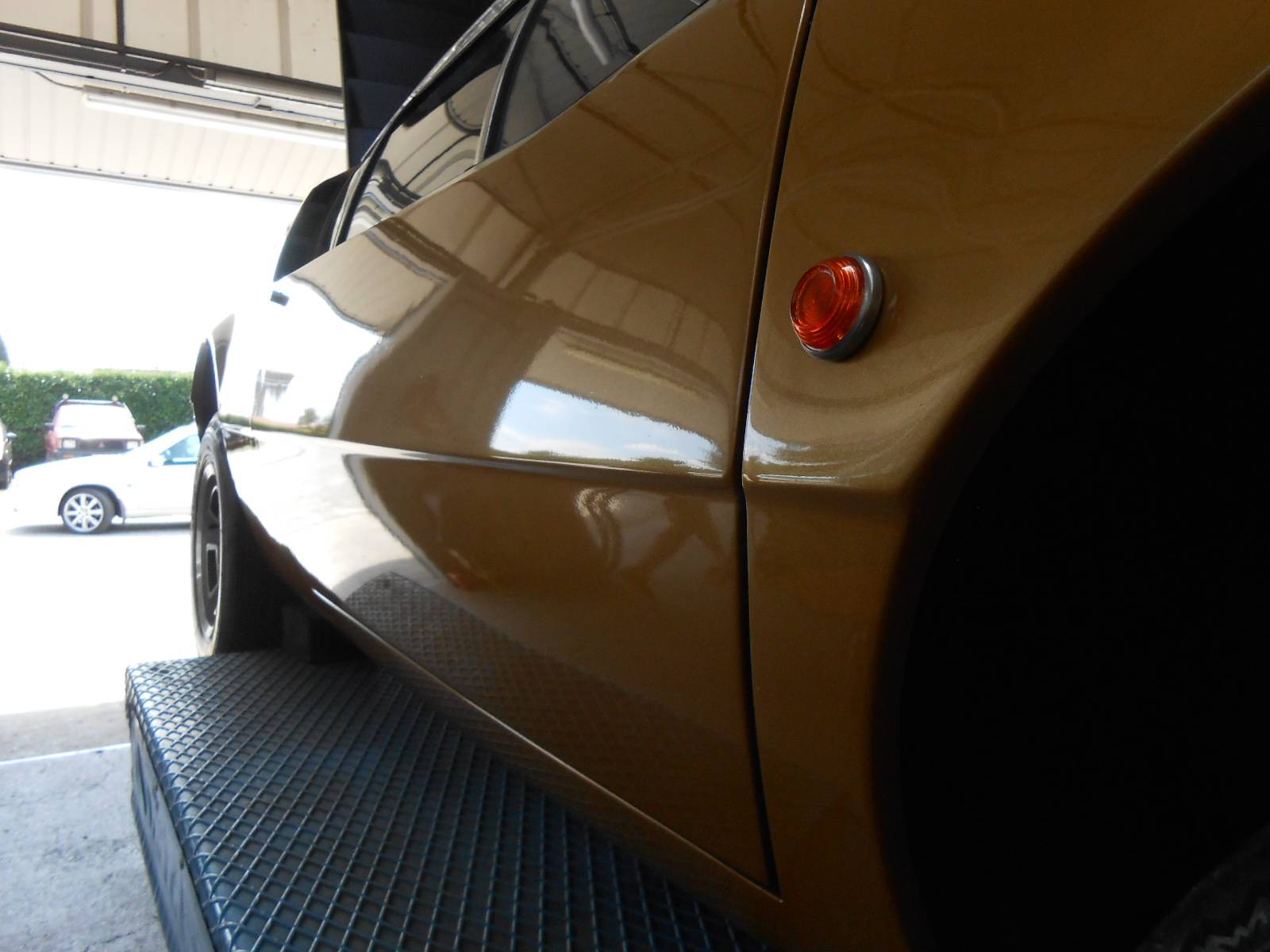 Alpine A 310 1600 VF injection