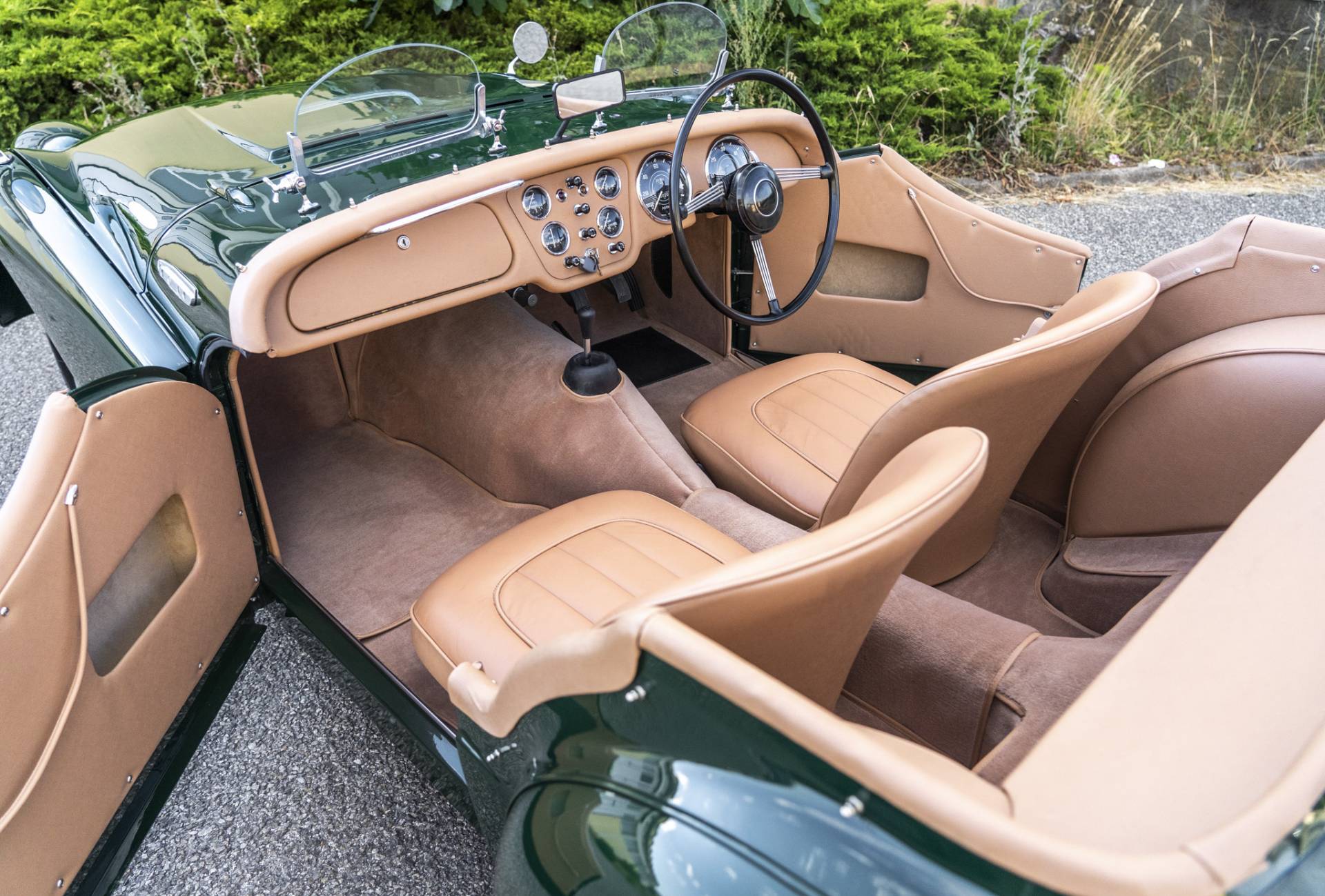 Triumph TR 2 - Triumph TR2 Long Door