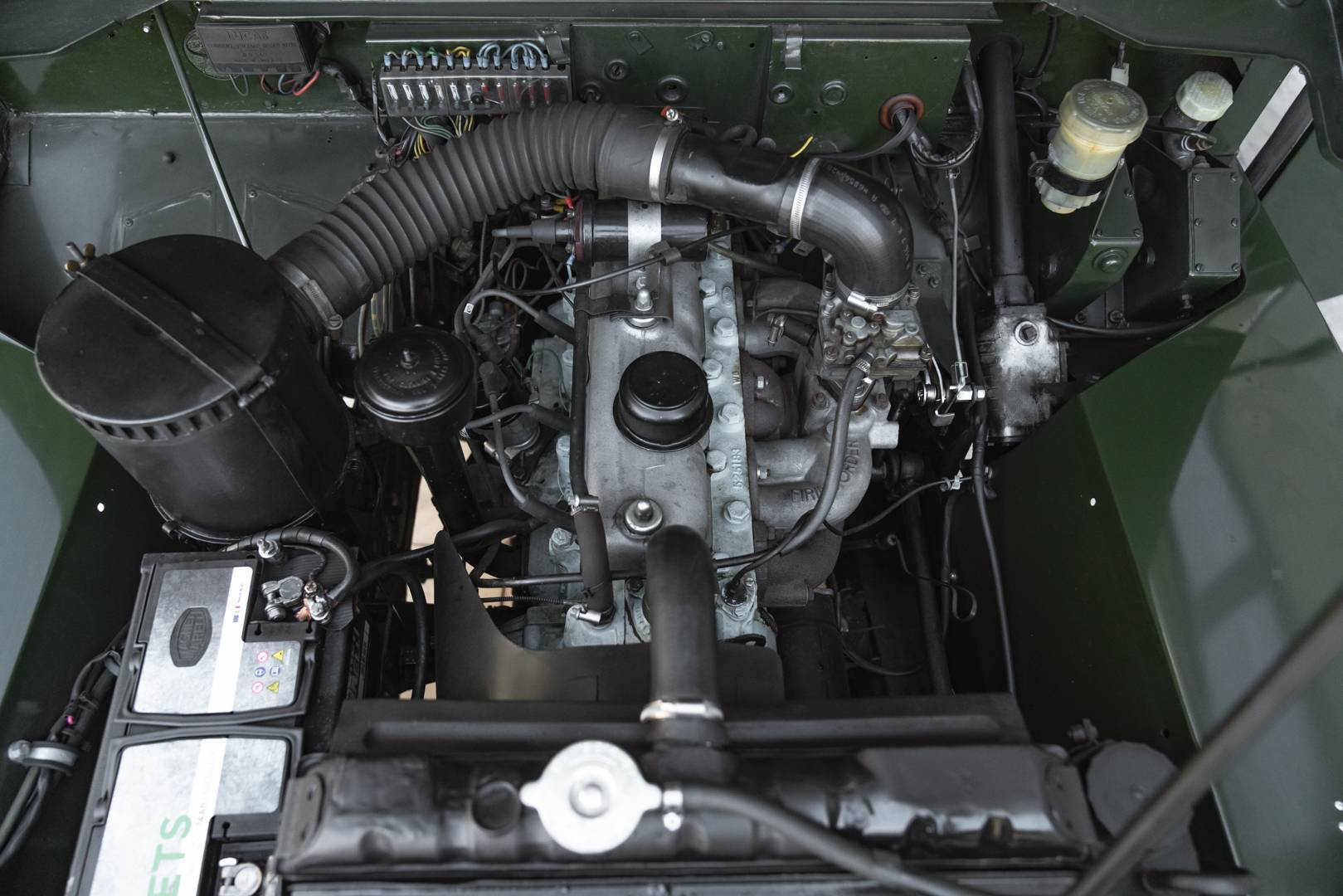 Land Rover 88