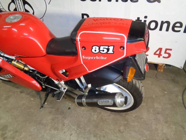 Ducati 851 S