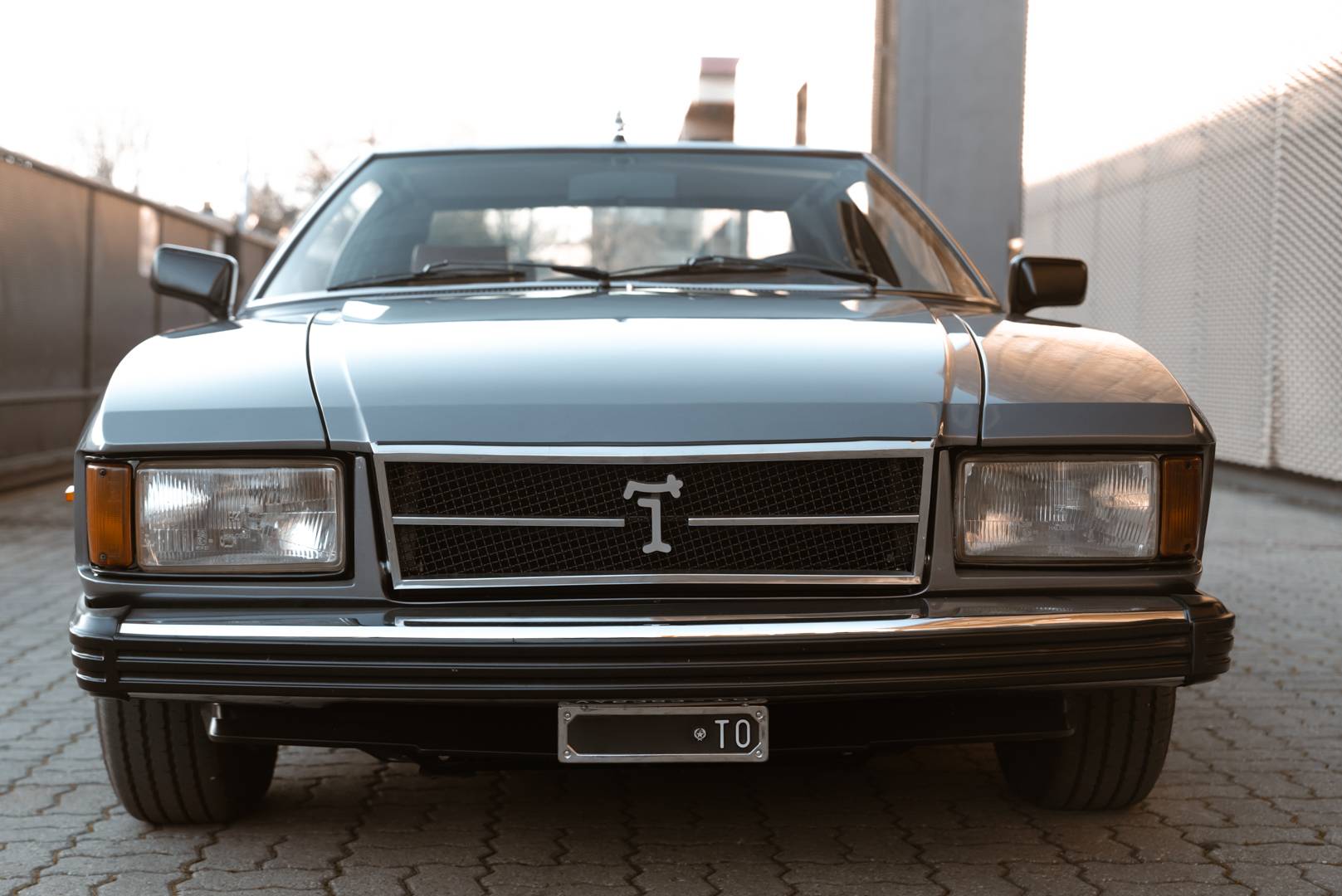 De Tomaso Longchamp