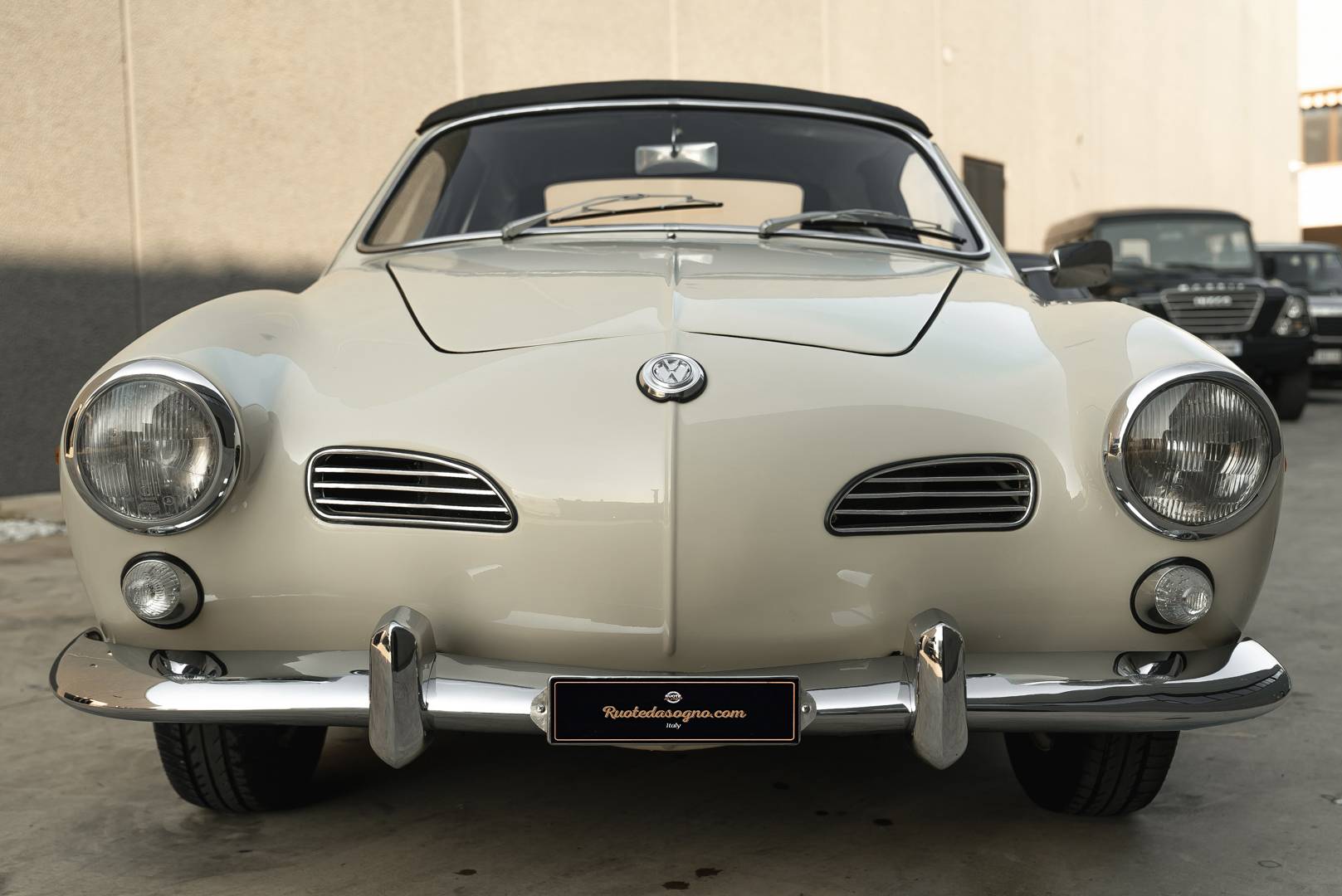 Volkswagen Karmann Ghia 1200
