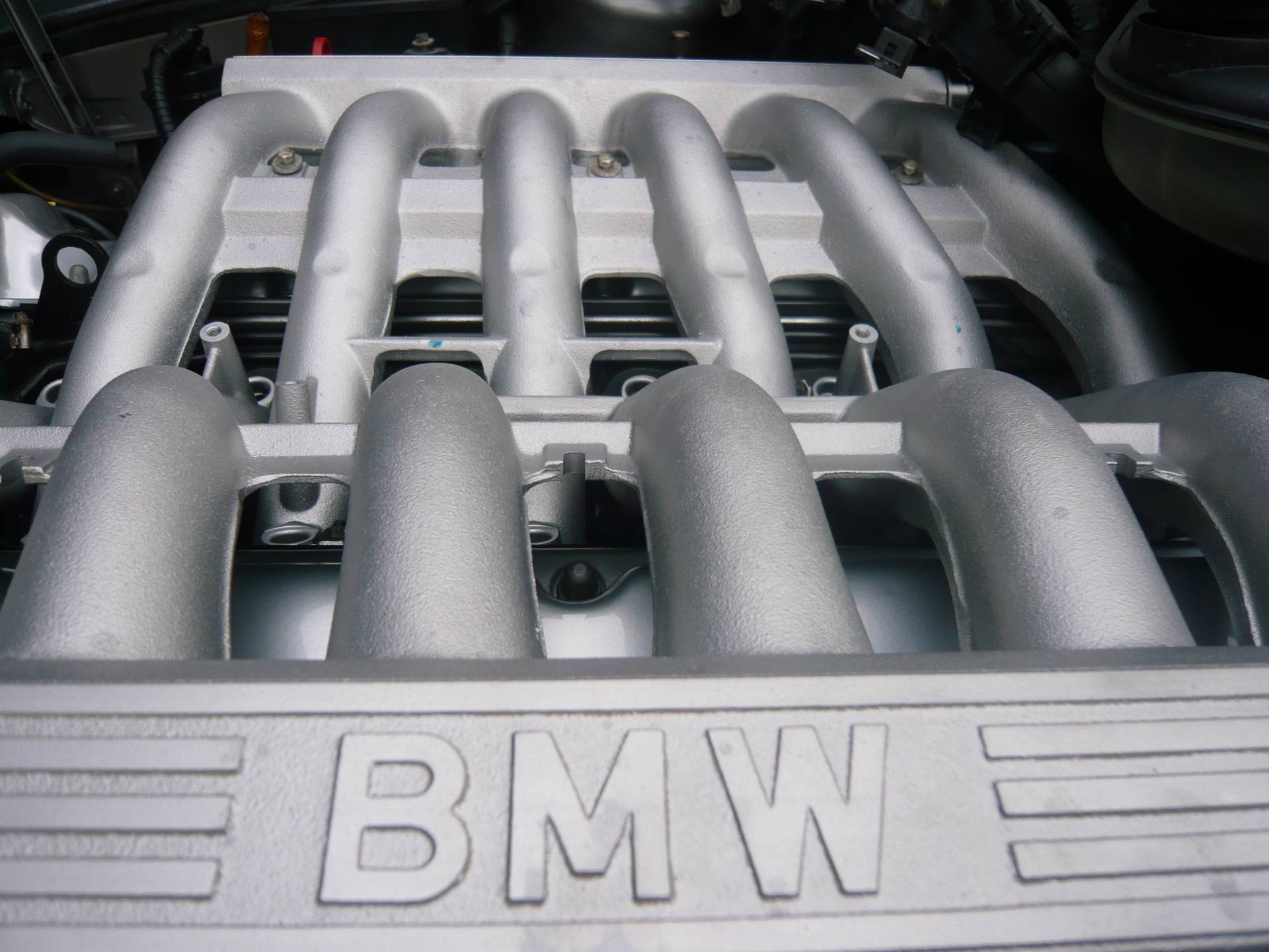 BMW 750i