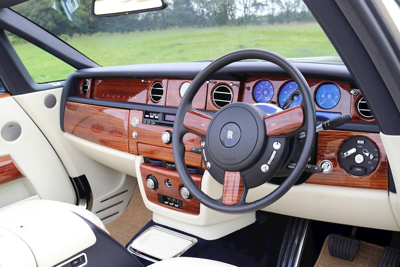 Rolls-Royce Phantom Drophead Coupé