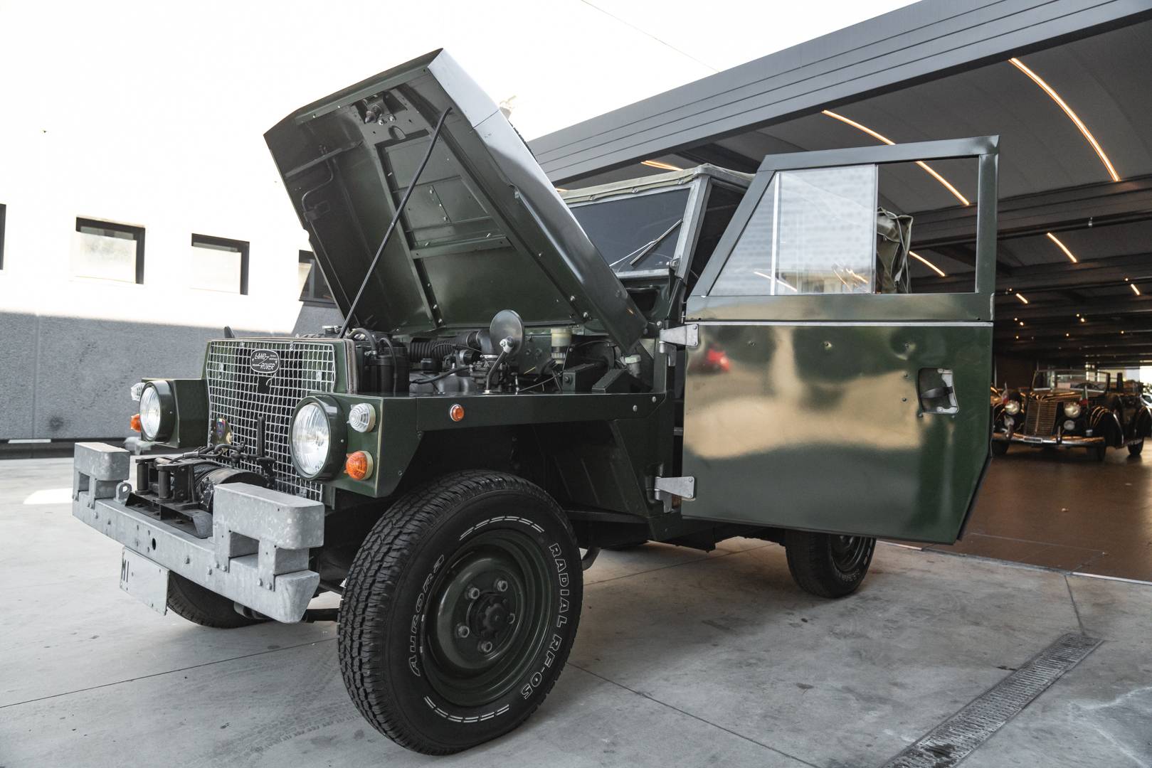 Land Rover 88
