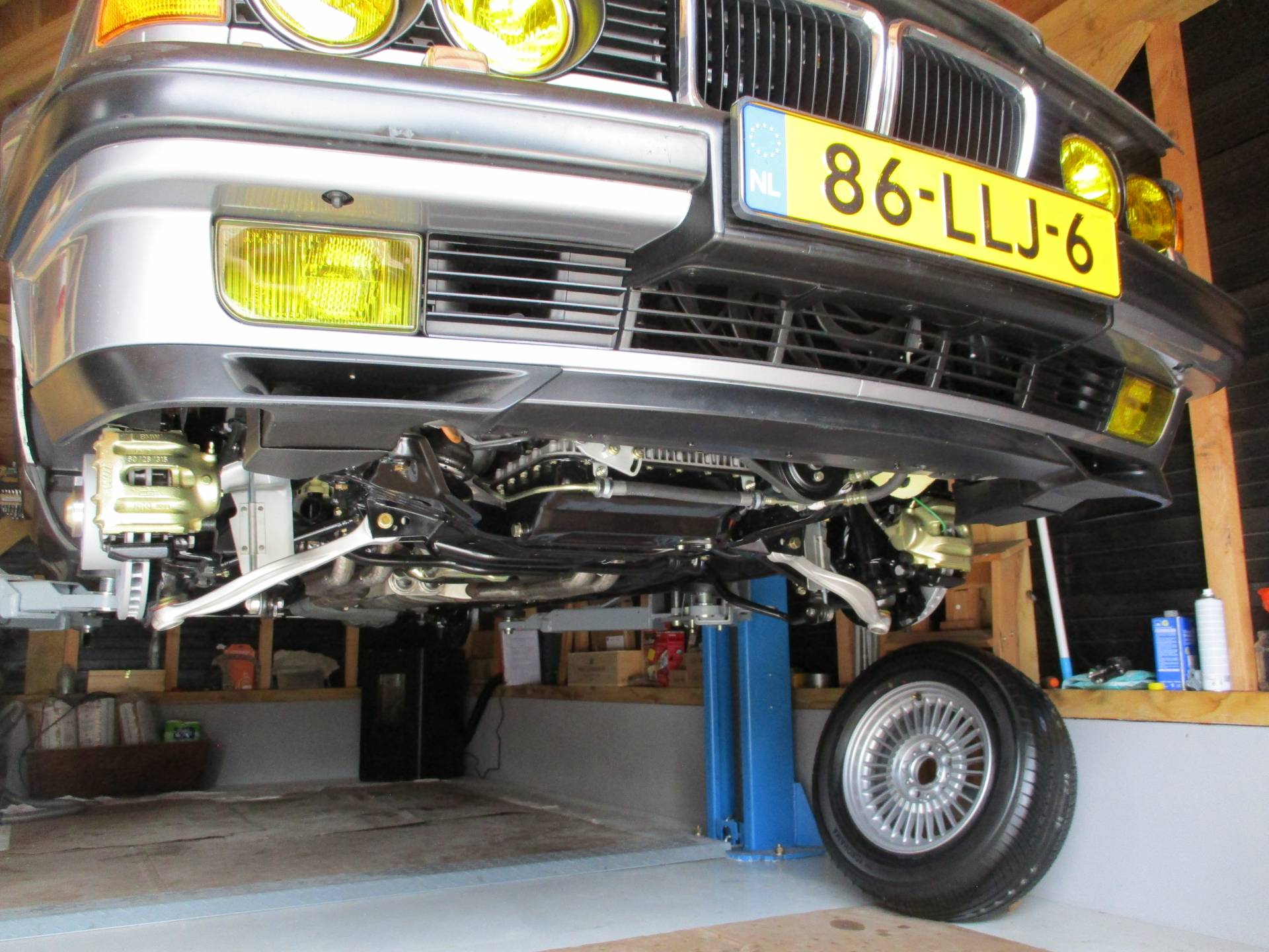 BMW 750i