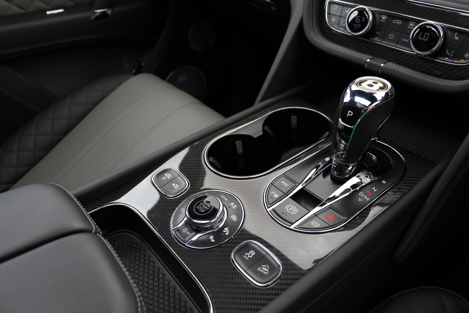 Bentley Bentayga V8