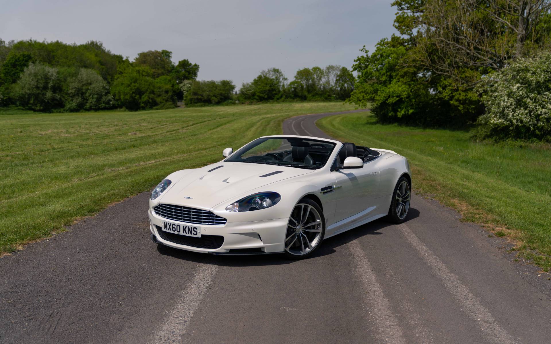 Aston Martin DBS