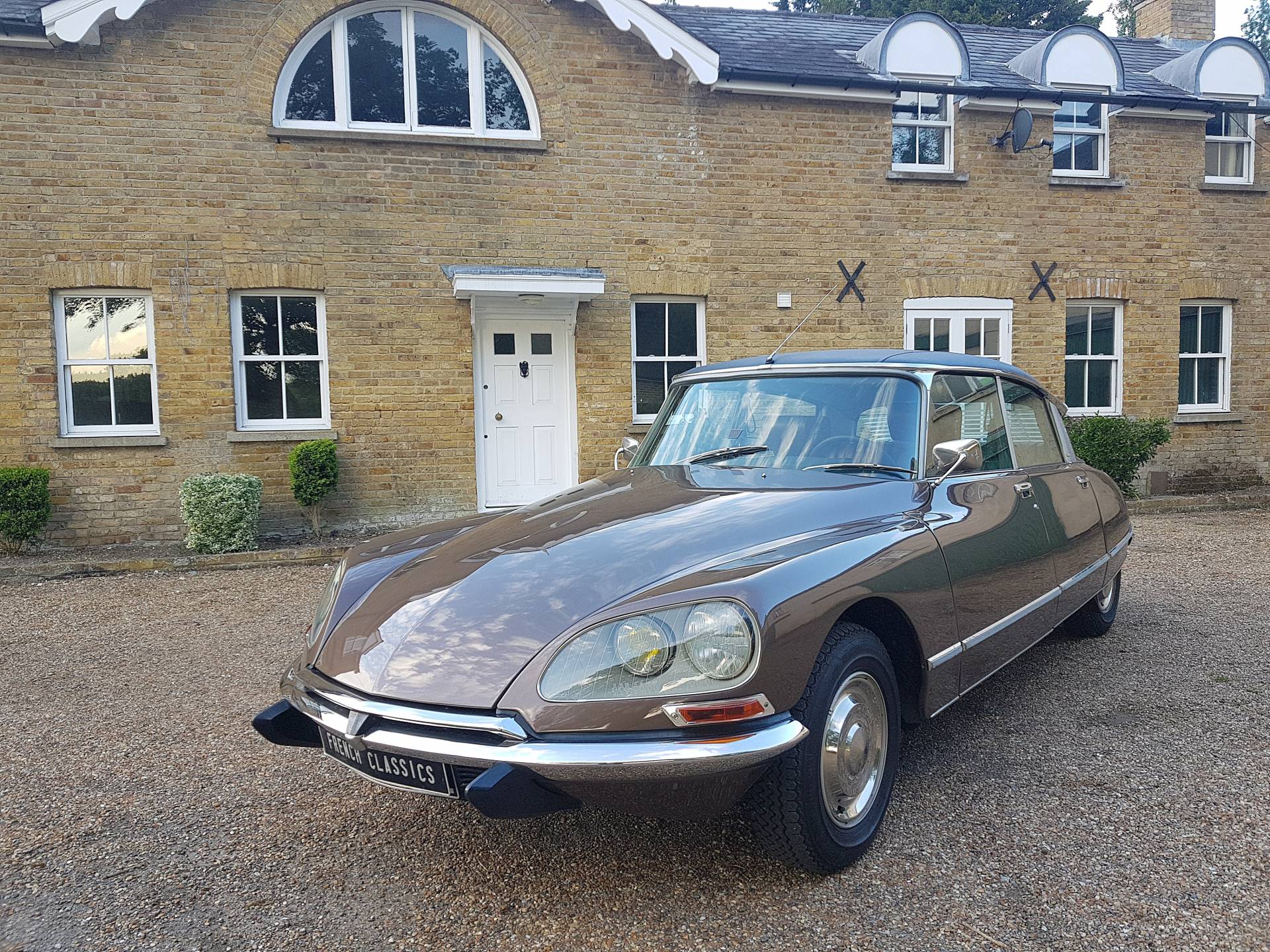 Sold Citroën DS 23 Pallas IE 1972 Classic Trader